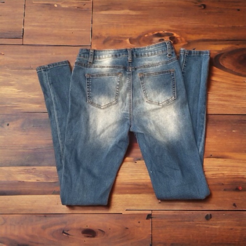 Euc- Distressed, Patchwork Jeans In Pristine Cond… - image 4